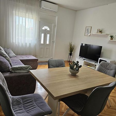 זאדאר Apartman "Roko" מראה חיצוני תמונה